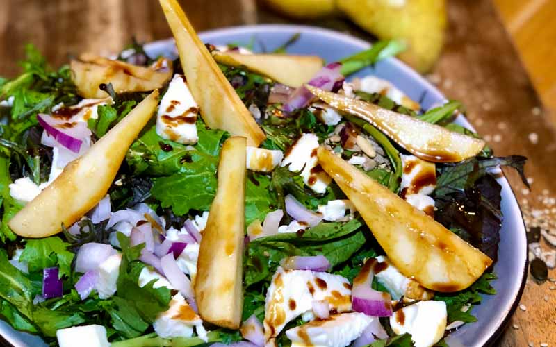 Birnenfilets mit Dattel Crema - Nahaufnahme