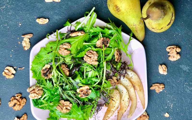 Eiswein-Salat Birnen Nüsse Salatrezept