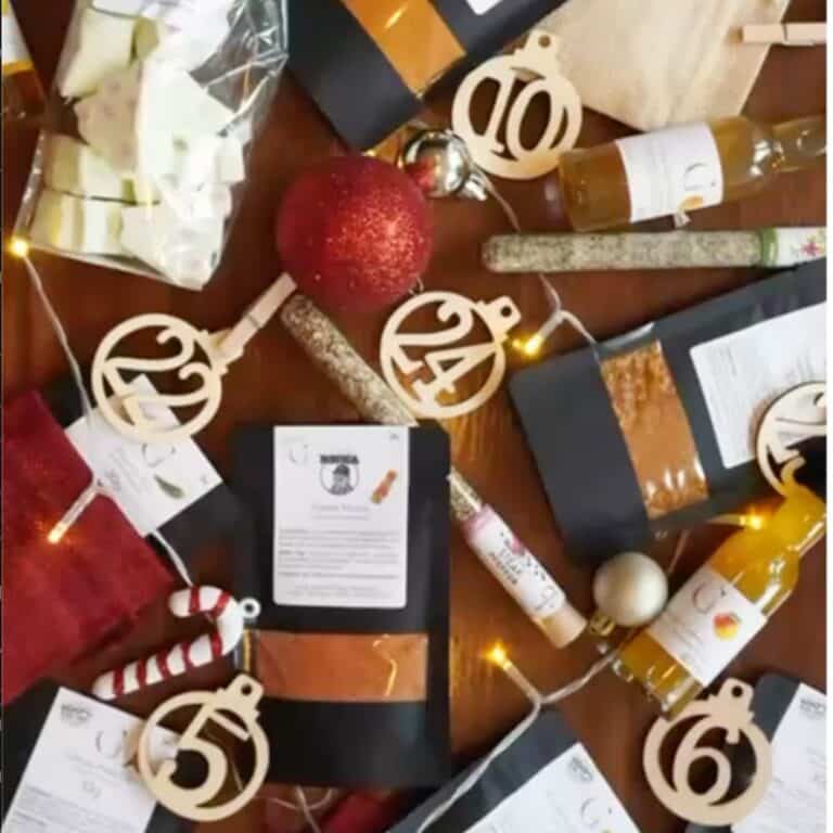 RTL 2 Camper Micha und Jackie Adventskalender unboxing